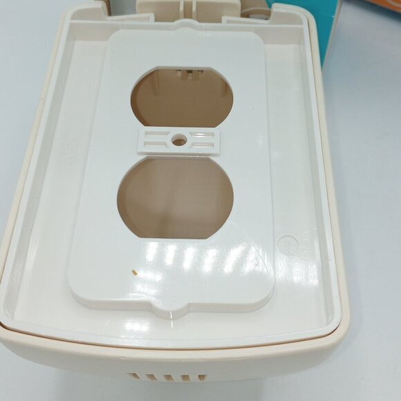 Safety Outlet Cover Cord Shortener & Essentials Childproofing Kit Baby Toddler - Picture 6 of 13